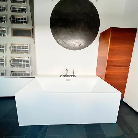 Coole Bude In Bochum-stiepel * Μπόχουμ